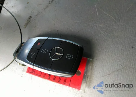 2019 Mercedes-Benz C 300 from USA, damaged, VIN WDDWJ8DB5KF854439